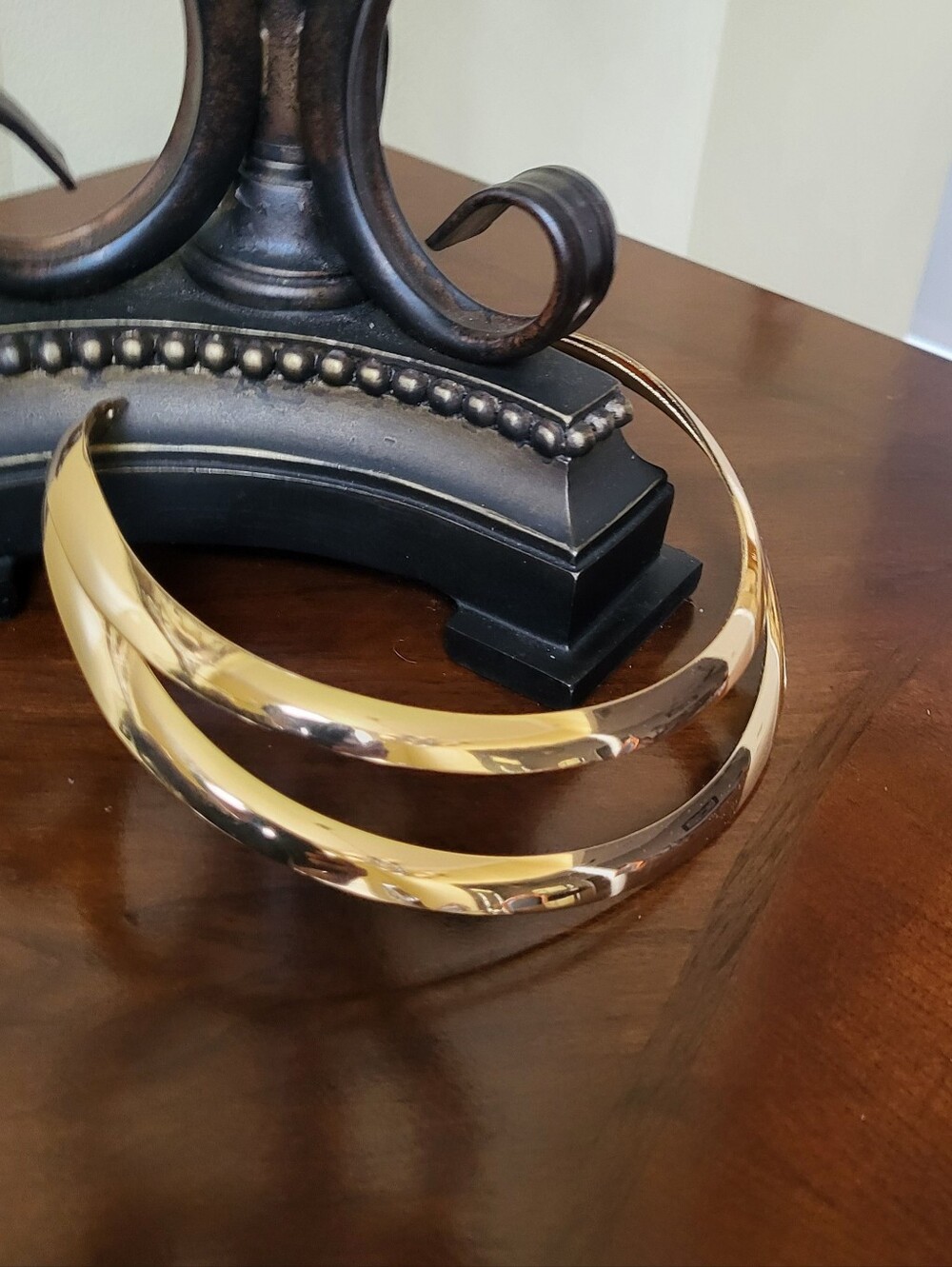Gold Chocker Necklace